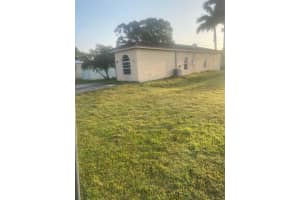 388 Annona Avenue, Pahokee, FL 33476 Sold 06/27/25