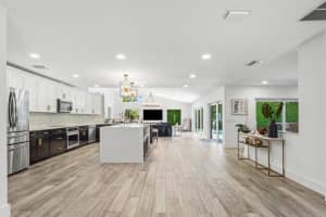 7700 NE Spanish Trail Court, Boca Raton, FL 33487 - MLS#R11081481