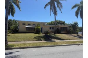 372 Franklin Road, West Palm Beach, FL 33405 Sold 05/30/25