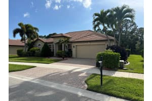 860 SW Grand Reserves Boulevard, Port Saint Lucie, FL 34986 - MLS#R11081528