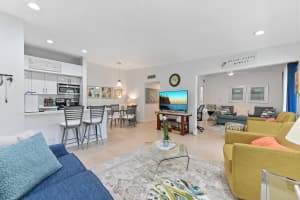 15492 Lakes Of Delray Boulevard 203, Delray Beach, FL 33484 - MLS#R11081552