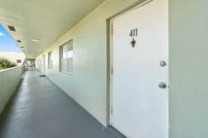 1638 Embassy Drive 411, West Palm Beach, FL 33401 Sold 09/17/25