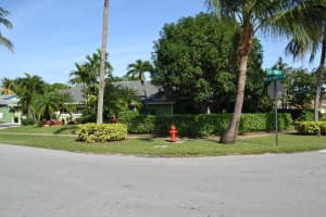1190 Woodcrest Road W, West Palm Beach, FL 33417 Sold 06/06/25