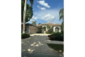 40 Saint James Drive, Palm Beach Gardens, FL 33418 Sold 04/15/25