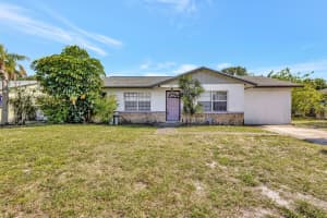 107 Gotham Drive, Fort Pierce, FL 34946 - MLS#R11081729