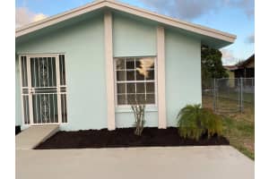 16931 SW 100th Place, Miami, FL 33157 Sold 05/23/25
