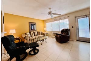 42 Andover B, West Palm Beach, FL 33417 Sold 08/06/25