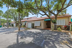 8420 Rednock Lane, Miami Lakes, FL 33016 Sold 05/30/25