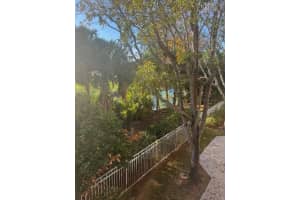 6565 Emerald Dunes Drive 208, West Palm Beach, FL 33411 Sold 06/26/25