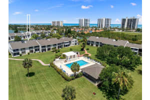 3209 S Lakeview Circle 8205, Fort Pierce, FL 34949 Sold 06/27/25