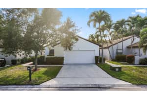 61 N Ironwood Way, Palm Beach Gardens, FL 33418 - MLS#R11081828
