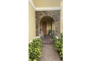 1300 Fiorenza Court, Port Saint Lucie, FL 34986 - MLS#R11081878