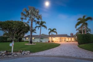 4020 Se Whiticar Way, Stuart