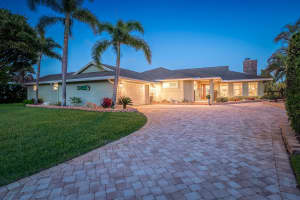 4020 SE Whiticar Way, Stuart, FL 34997 - MLS#R11081882