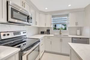 1700 S Ocean Boulevard 3, Delray Beach, FL 33483 Sold 07/18/25