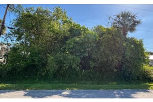 5808 Bamboo Drive, Fort Pierce, FL 34982 Sold 09/08/25