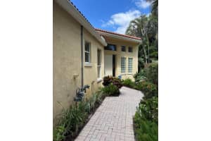 100 Sunset Bay Drive, Palm Beach Gardens, FL 33418 Sold 05/30/25