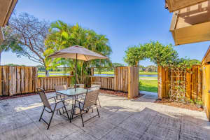 6817 68th Way, West Palm Beach, FL 33409 Sold 08/11/25