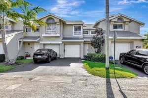 2190 Discovery Circle W, Deerfield Beach, FL 33442 Sold 07/21/25