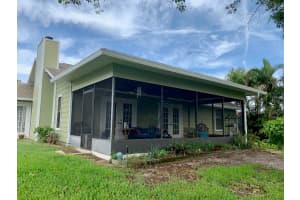 437 Thomas Street, Sebastian, FL 32958 Sold 07/18/25