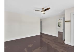 221 N M Street, Lake Worth Beach, FL 33460 Sold 06/06/25