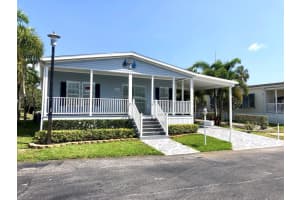 1215 Poinsettia Drive, Deerfield Beach