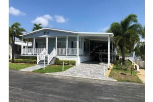 1215 Poinsettia Drive, Deerfield Beach, FL 33442 - MLS#R11082163