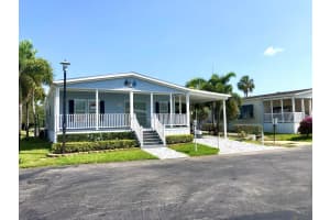 1215 Poinsettia Drive, Deerfield Beach, FL 33442 - MLS#R11082163