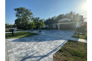 865 Azure Avenue, Wellington, FL 33414 Sold 05/27/25