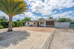 4650 Sutton Terrace Terrace S, West Palm Beach, FL 33415 Sold 06/27/25