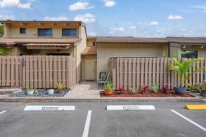 2055 SW 81st Way, Davie, FL 33324 Sold 07/16/25