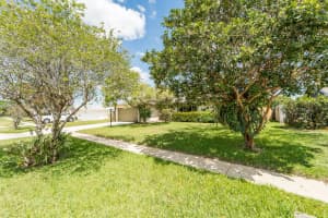 2550 Lochmore Road, Riviera Beach, FL 33407 - MLS#R11082297