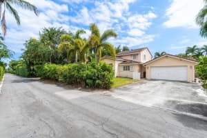 255 Russlyn Drive, West Palm Beach, FL 33405 - MLS#R11082318