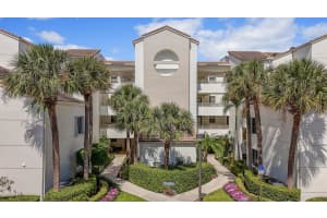 821 Oak Harbour Drive, Juno Beach