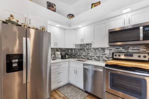 15449 Lakes Of Delray Boulevard 207, Delray Beach, FL 33484 - MLS#R11082397