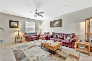 2061 SE Glen Ridge Drive, Port Saint Lucie, FL 34952 - MLS#R11082400