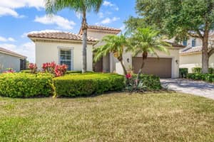 5579 55th Avenue, Vero Beach, FL 32967 - MLS#R11082437
