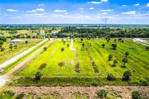 6120 21st Street SW, Vero Beach, FL 32968 Sold 05/16/25