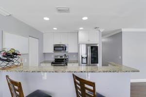 532 Riverside Drive, Palm Beach Gardens, FL 33410 Sold 06/25/25