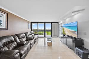 2400 Presidential Way 1204, West Palm Beach, FL 33401 Sold 01/15/26