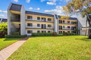 4284 Deste Court 104, Lake Worth, FL 33467 Sold 06/04/25