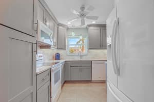 18081 SE Country Club Drive 2, Jupiter, FL 33469 Sold 10/23/25