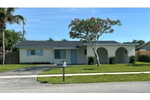 214 SW 3rd Street, Boca Raton, FL 33432 - MLS#R11082610