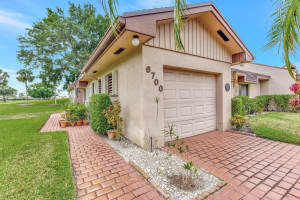 6700 Versailles Court, Lake Worth, FL 33467 Sold 09/09/25