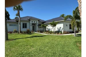 2000 SW Leafy Road, Port Saint Lucie, FL 34953 - MLS#R11082664