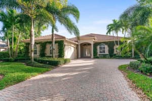 112 N Village Way, Jupiter, FL 33458 Sold 06/16/25