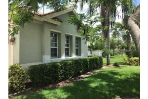 3305 Bent Pine Drive, Fort Pierce, FL 34951 - MLS#R11082725