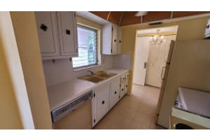 22 Golfs Edge A, West Palm Beach, FL 33417 - MLS#R11082728