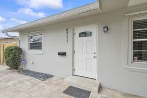 6711 Franklin Street, Hollywood, FL 33024 - MLS#R11082780