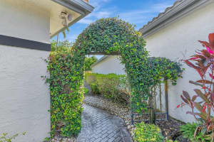 10082 Spyglass Way, Boca Raton, FL 33498 Sold 08/20/25